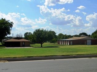 3111 W Modelle Ave, Clinton, OK 73601