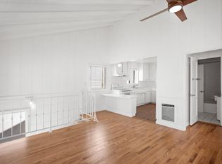 117 1/2 Grand Canal, Newport Beach, CA 92662