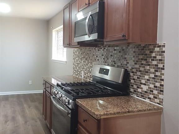 5th image of 5307 Camden Ln