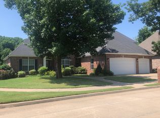 2801 Waters Edge Blvd, Joplin, MO 64801