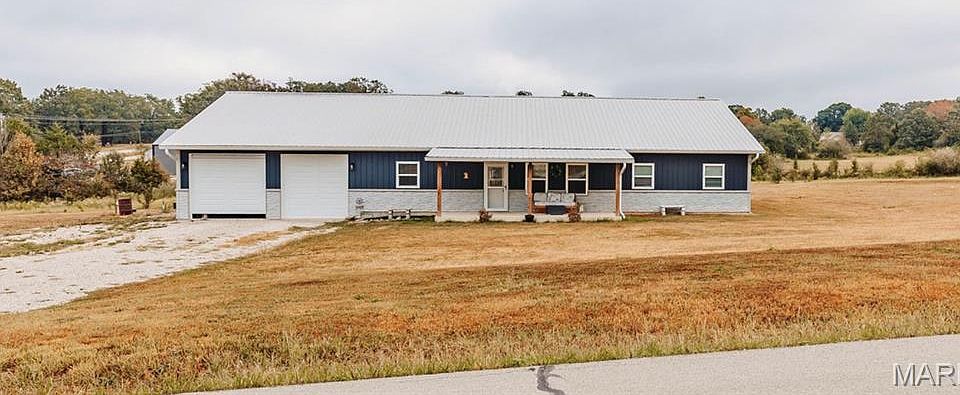 1st image of 22950 Pin Oak Dr