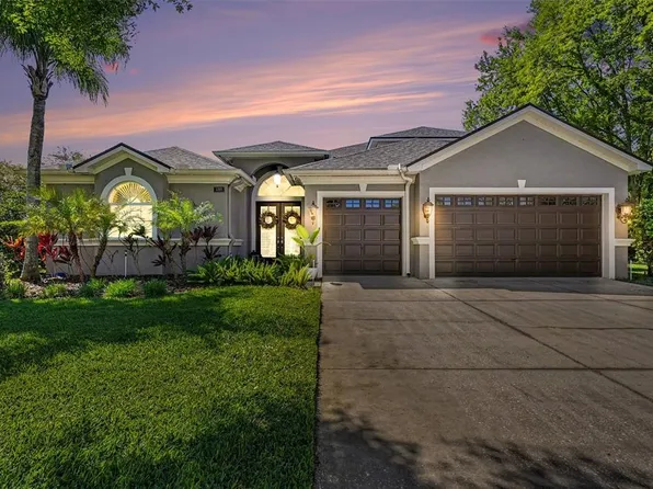 1310 Oxbridge Dr, Lutz, FL 33549