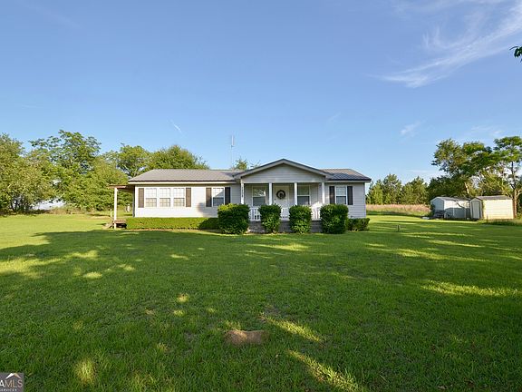 2nd image of 1208 E Chicken Rd