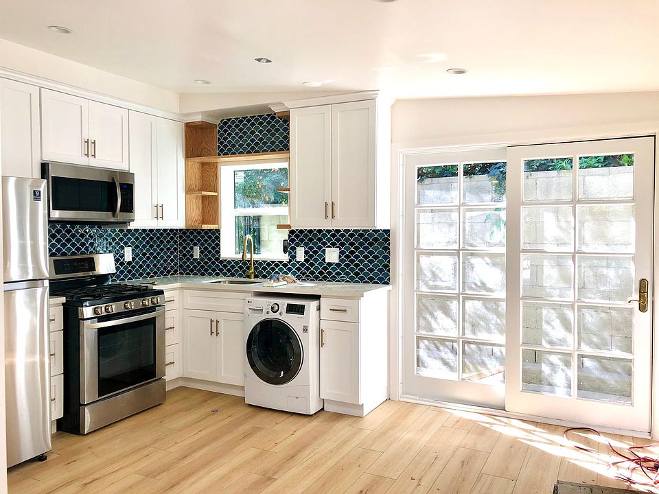 1st image of 1181 N Ditman Ave
