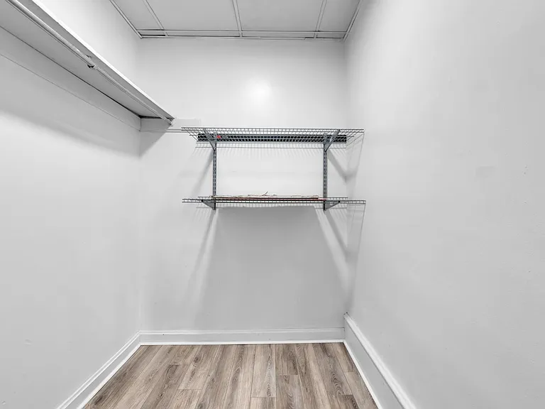 540 Seneca St — Photo 20