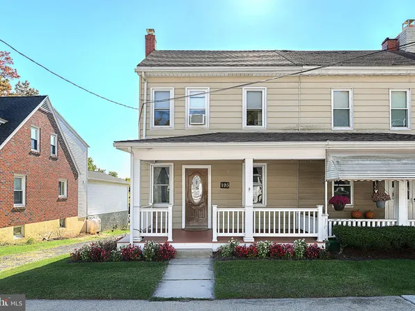 195 E Main St, Adamstown, PA 19501