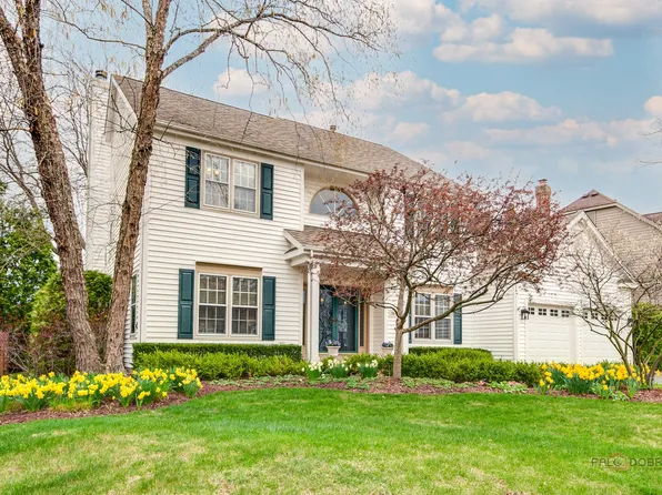 1641 Alemeda Ln, Mundelein, IL 60060