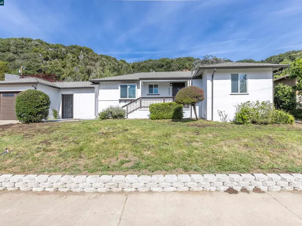 4353 Bermuda Ave, Oakland, CA 94619