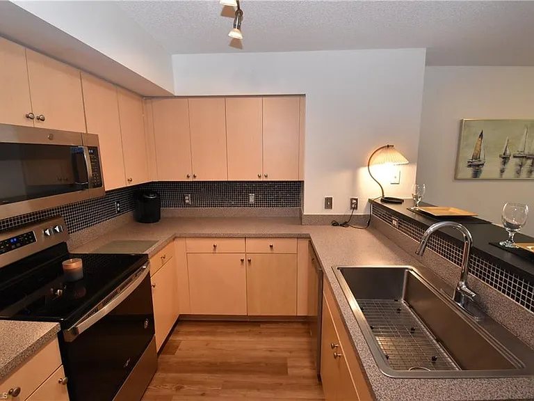 8735 River Homes Ln #6302 — Photo 7