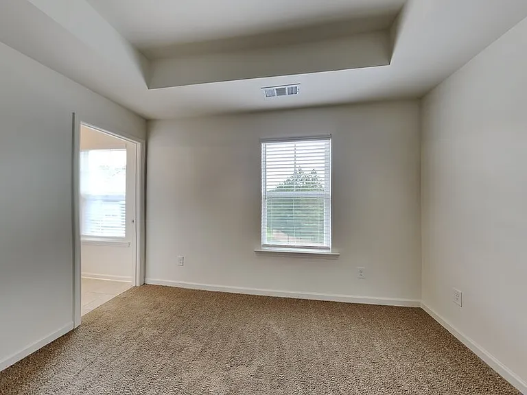 975 Society Cir SW — Photo 7