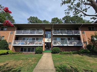 5606 Crenshaw Rd, Richmond, VA 23227