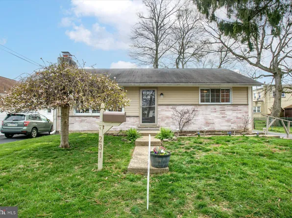 231 Sycamore Ave, Folsom, PA 19033