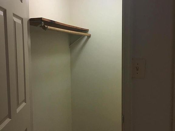 5th image of 4512 Avondale St APT C