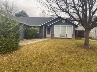 1856 N Pilgrim Ave, Boise, ID 83704
