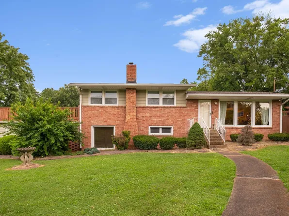 2623 Brownwood Dr, Nashville, TN 37214