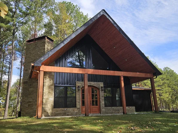 420 Riverway Rd, Pangburn, AR 72121