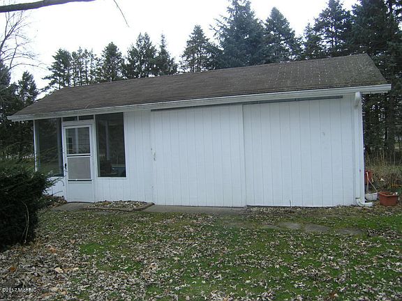 4th image of 640 Maiden Ln