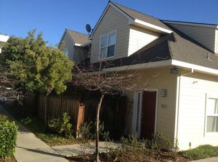 706 Astor Ct, Mountain View, CA 94043