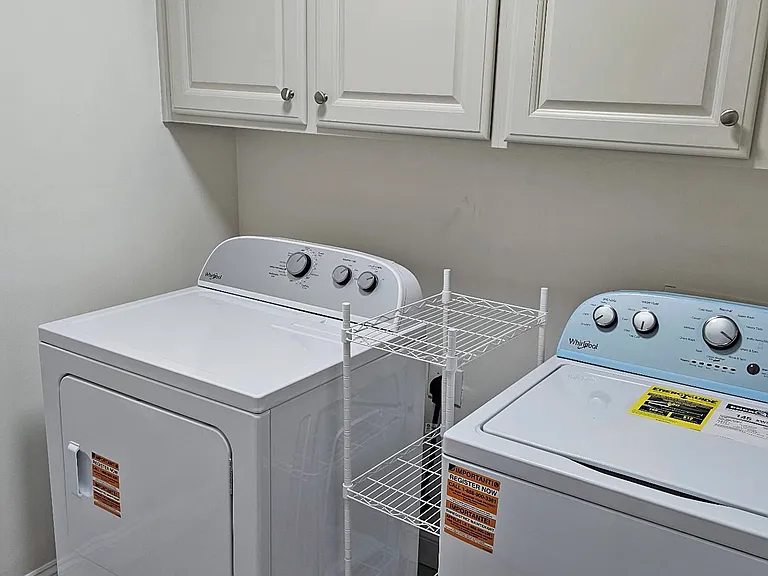 On-site Laundry: Brand new washer & dryer