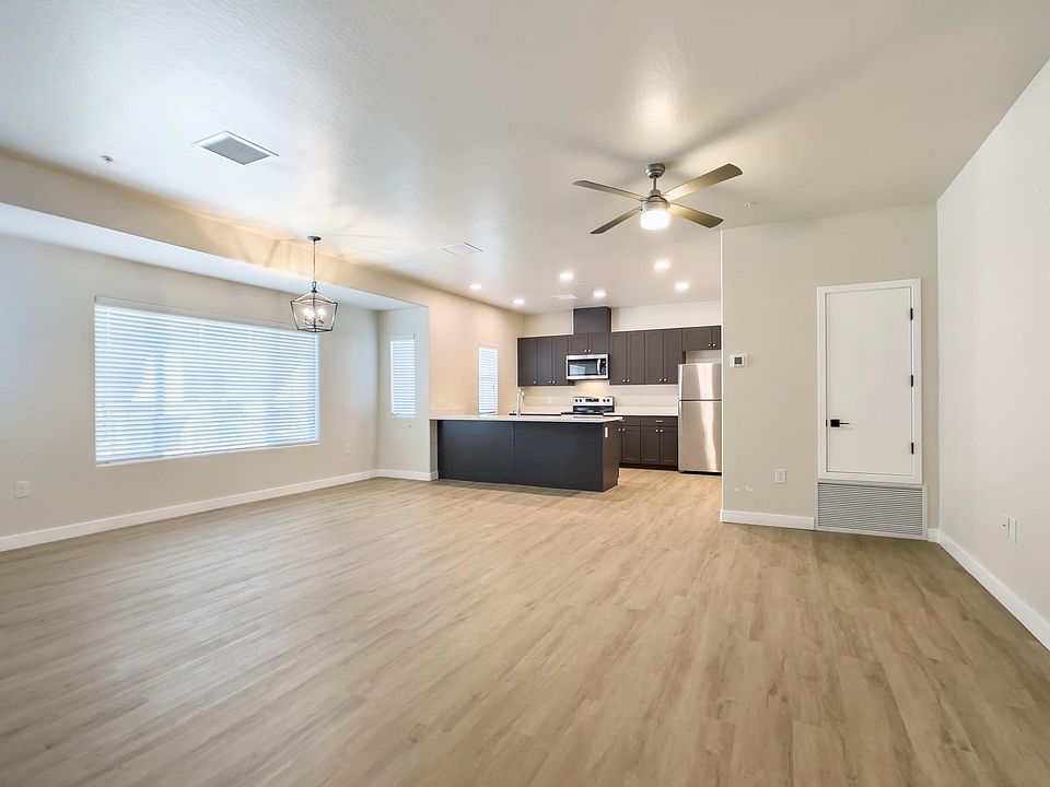 Open living room/kitchen