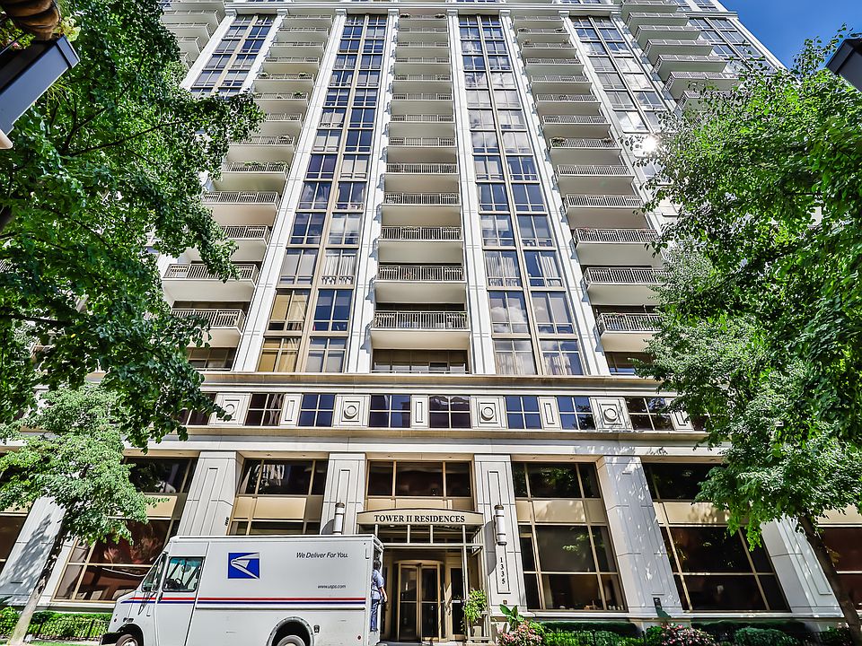 1st image of 1335 S Prairie Ave Unit 606