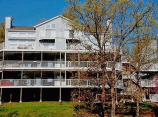 1361 Buckingham Dr, Camdenton, MO 65020