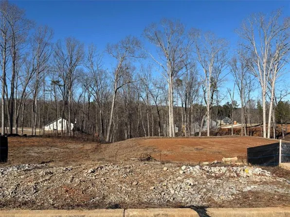 3390 Trevi Trl, Douglasville, GA 30135