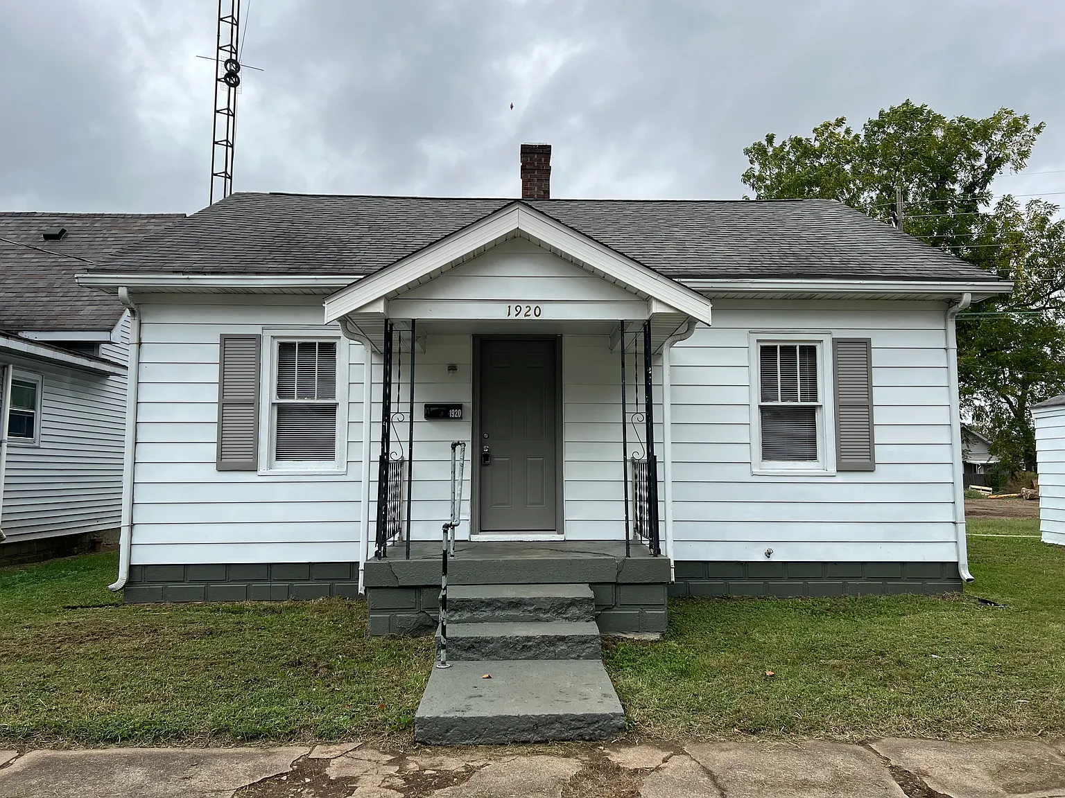 2 bed, 1131 sqft, $1,350 — Photo 1