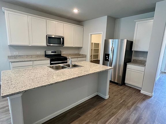 4th image of 25708 Sweetpea Ct