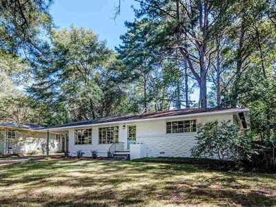 4338 Manhassett Dr, Jackson, MS, 39211