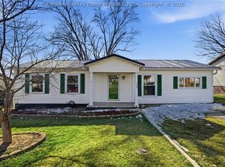 115 Crandall Dr, Culloden, WV 25510