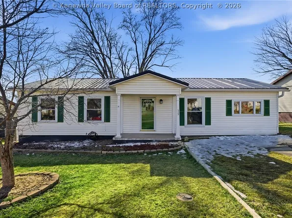 115 Crandall Dr, Culloden, WV 25510