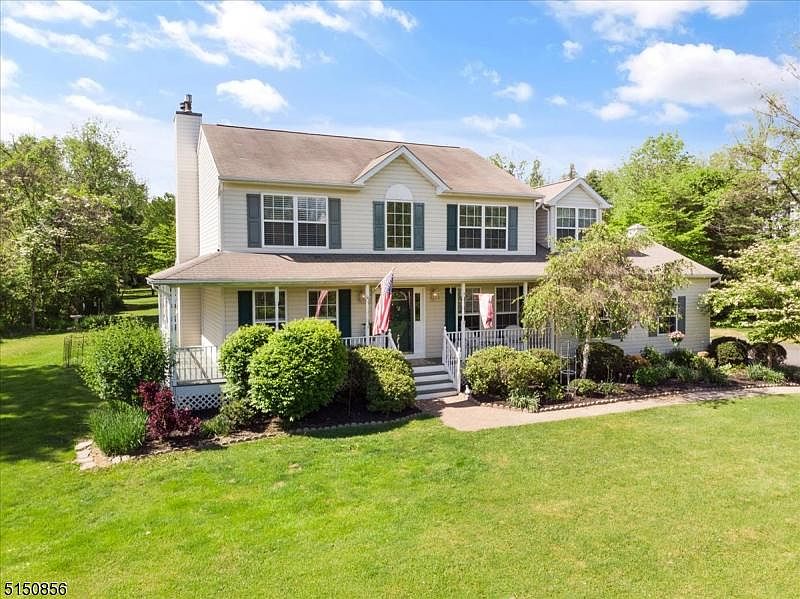 10 Woodruff Way, Columbia, NJ 07832 | Zillow