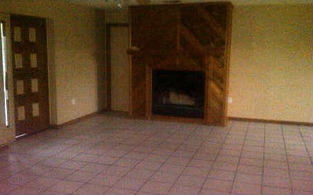 3rd image of 189 S Huntley Dr