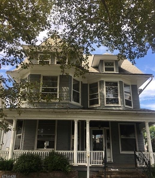 1st image of 562-564 Highland Ave