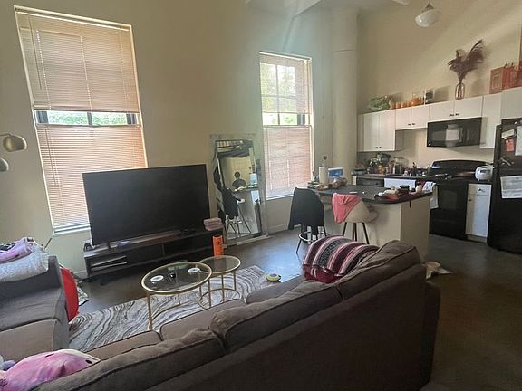 4th image of 1408 S 2nd St Unit 107