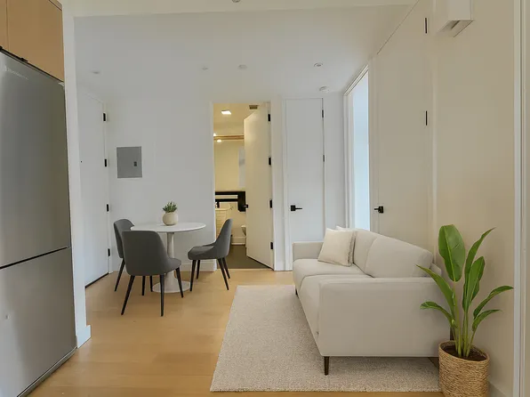 2288 Atlantic Avenue image 2 of 10