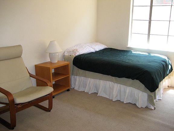 2nd image of 1815 Spruce St #103