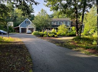 79 Pinecrest Rd, Litchfield, NH 03052