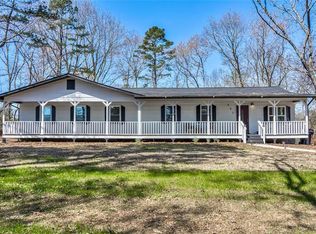 207 Ridge Dr, Canton, GA 30114