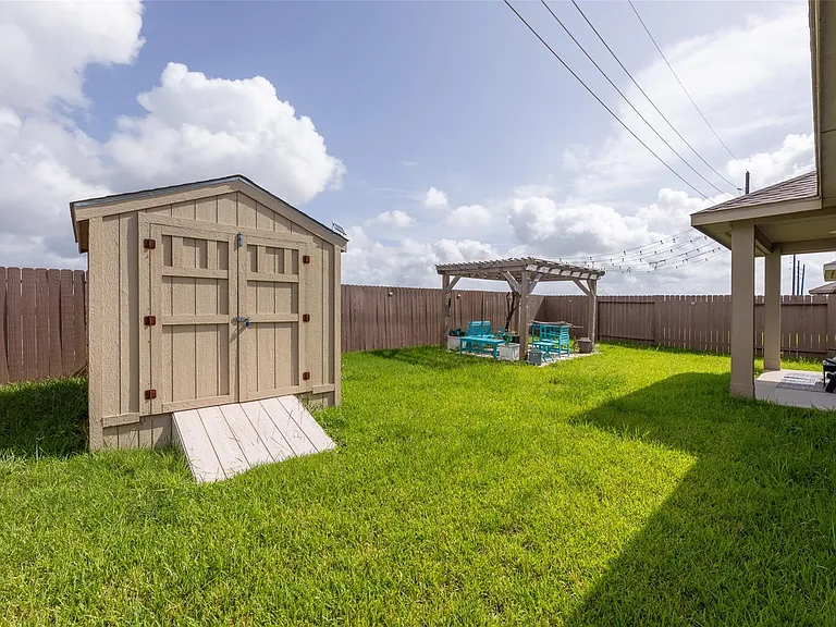14911 Spring Forest Ln — Photo 34