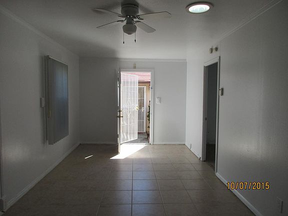 5th image of 4764 Ingraham St