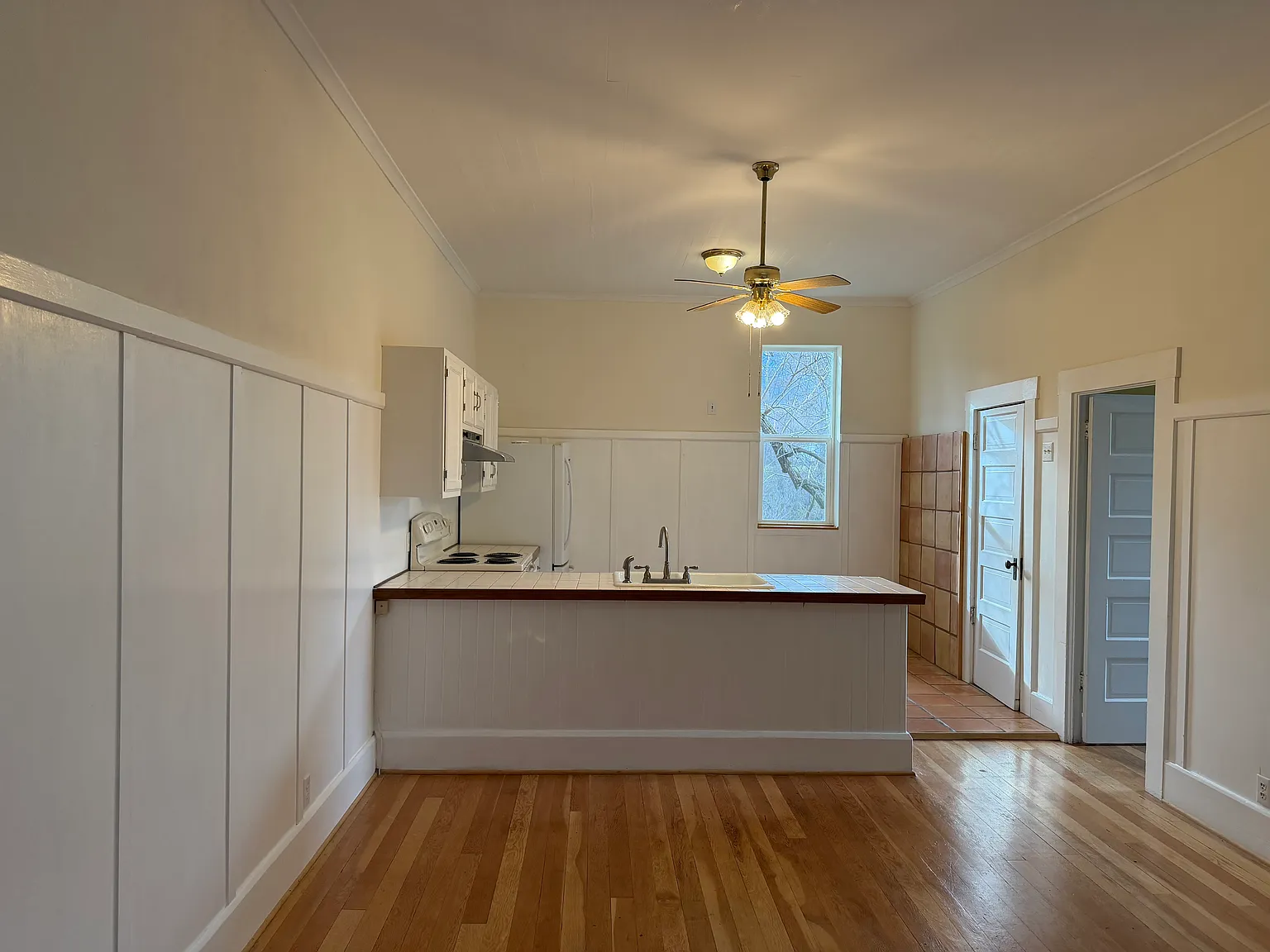1 bed, 650 sqft, $850 — Photo 1