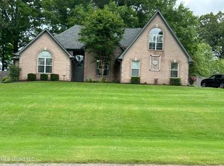 3938 Forrest Park Cv, Horn Lake, MS 38637