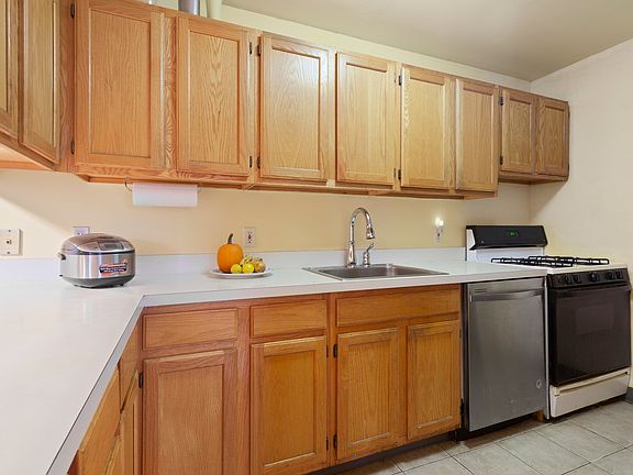 5th image of 130 Lenox Ave APT 525