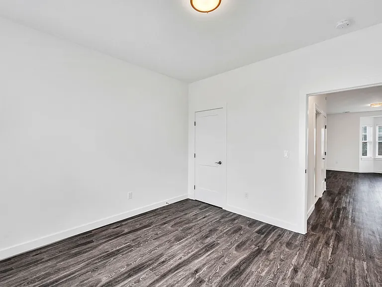 140 S Clinton Ave #C1 — Photo 6