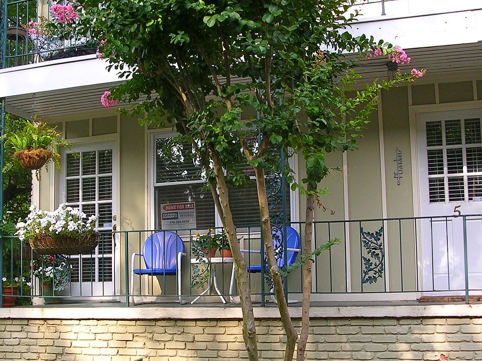 Front of Condo