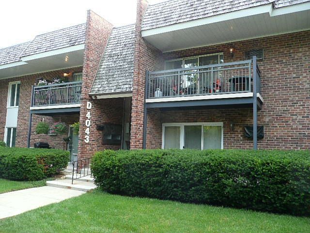 1st image of 4043 Saratoga Ave #D-214