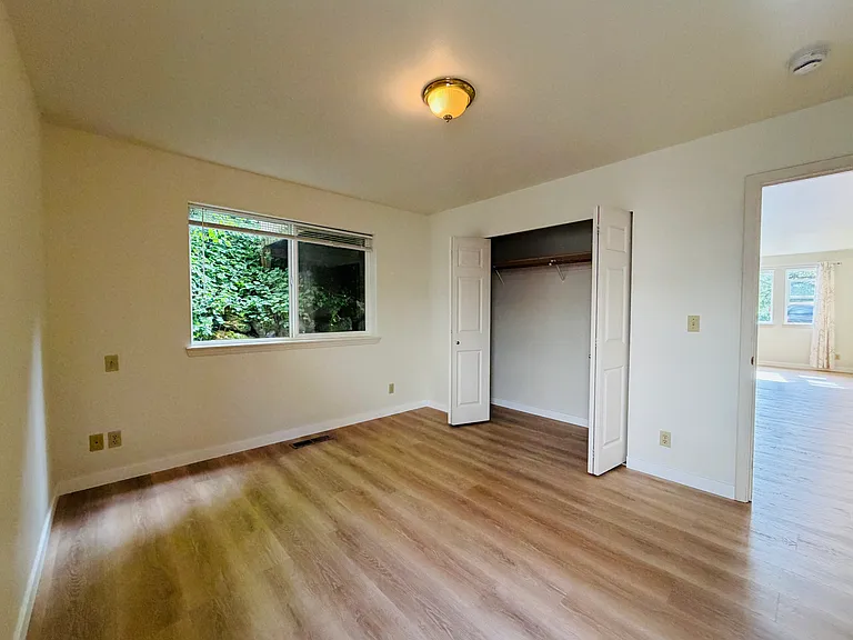 282 2nd Ave SE — Photo 11