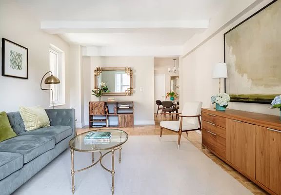 2nd image of 120 E 79th St APT 9D